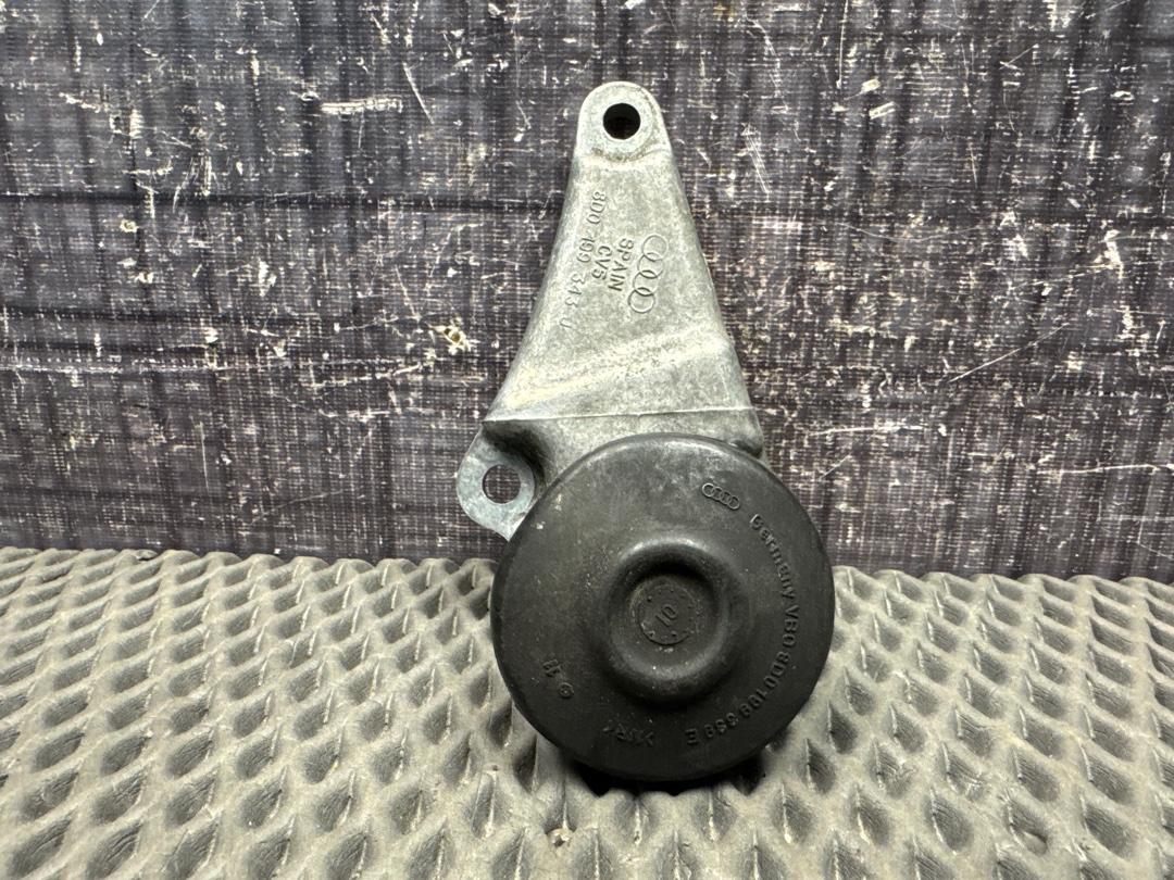 Кронштейн двигателя, 800 рублей, Красноярск