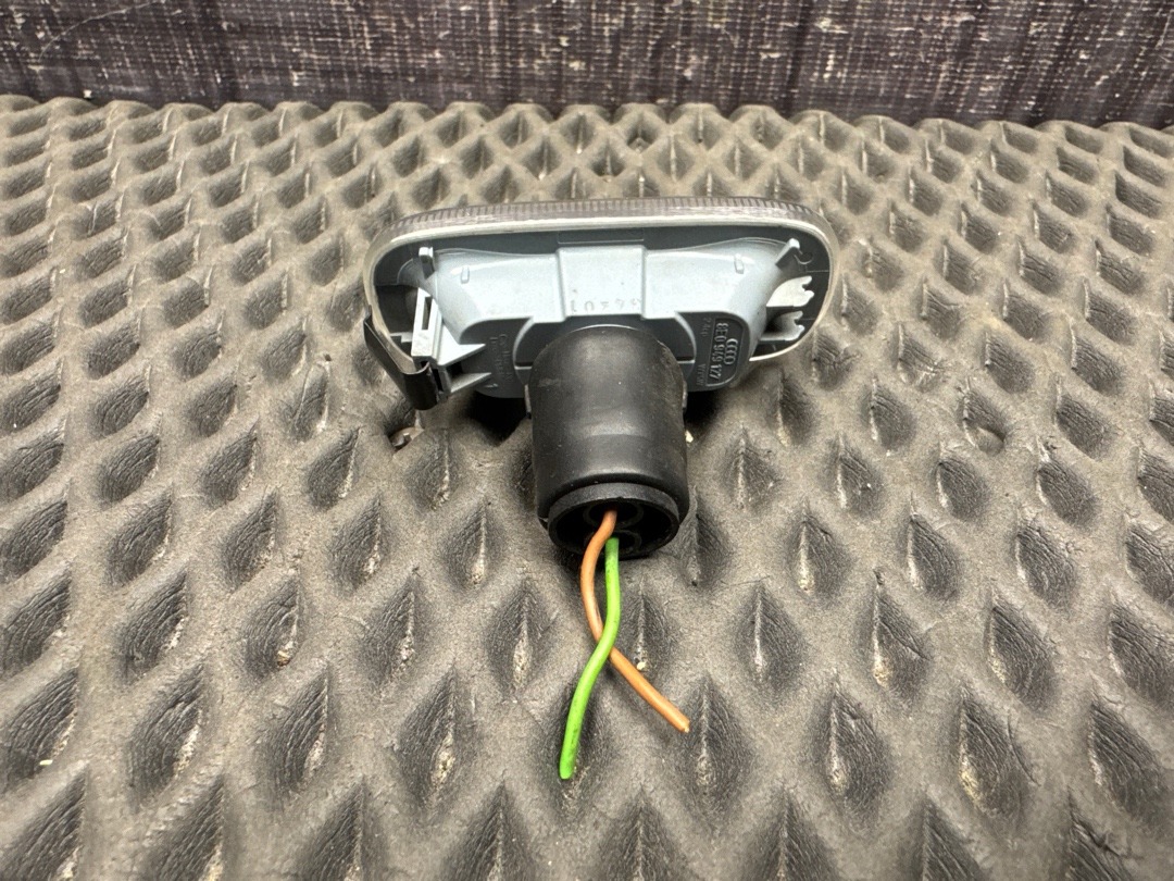 Повторитель в крыло, 500 рублей, Красноярск