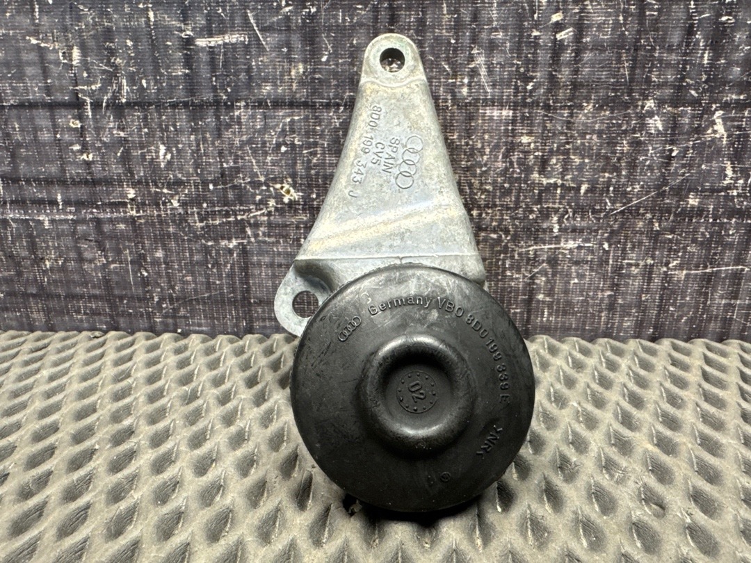 Кронштейн двигателя, 1000 рублей, Красноярск