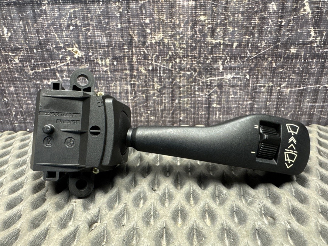 Подрулевой переключатель, 210 рублей, Красноярск