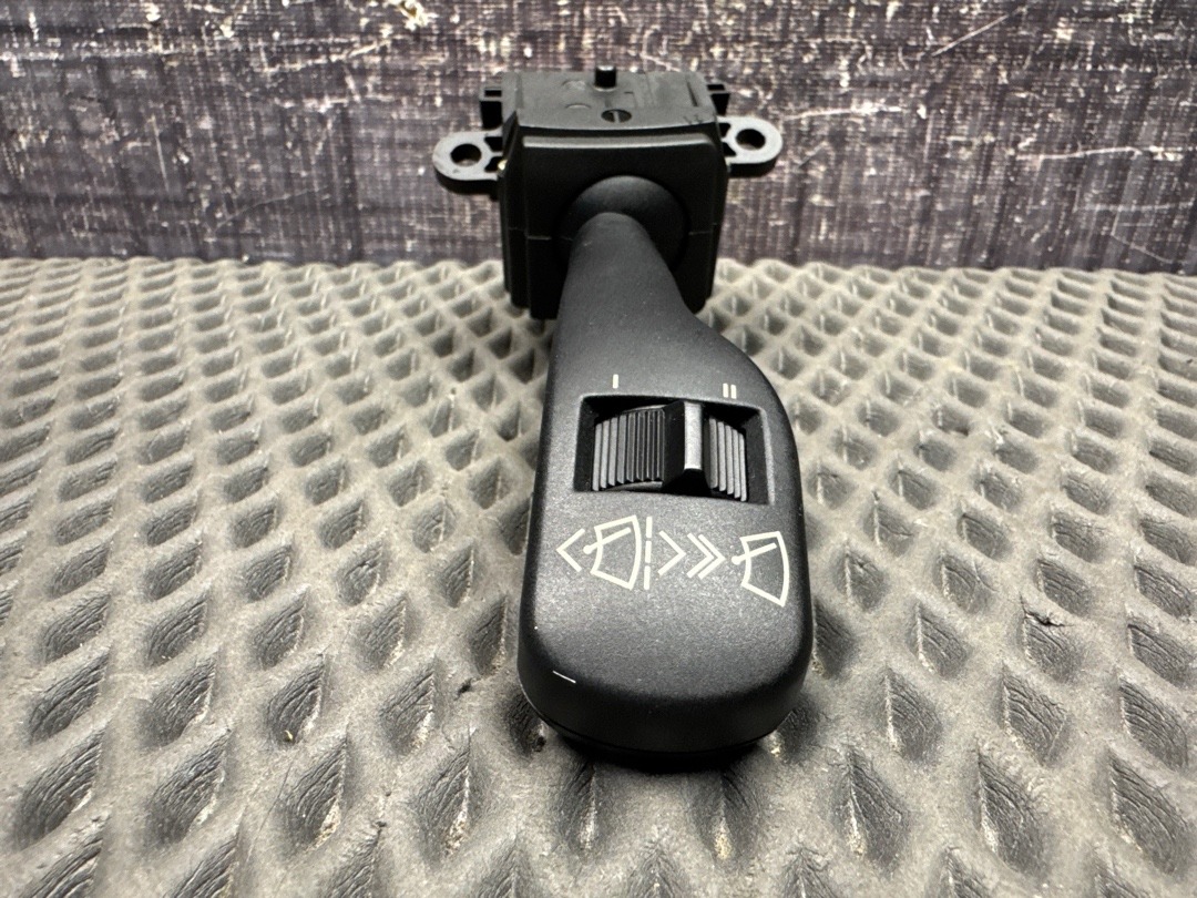 Подрулевой переключатель, 210 рублей, Красноярск