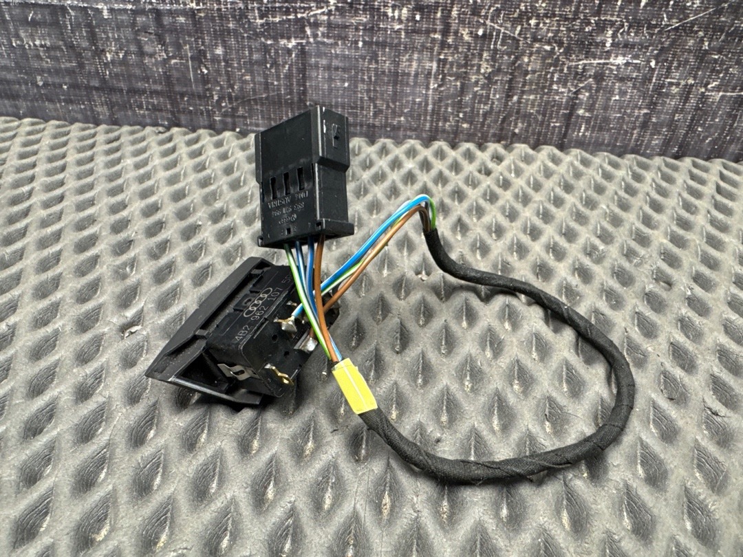 Кнопка центрального замка, 450 рублей, Красноярск