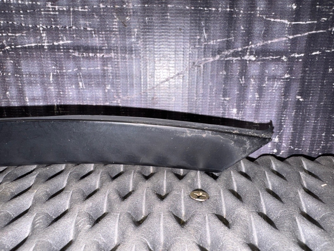 Молдинг лобового стекла, 600 рублей, Красноярск