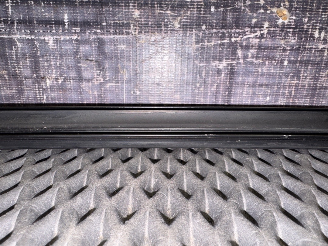 Молдинг лобового стекла, 600 рублей, Красноярск