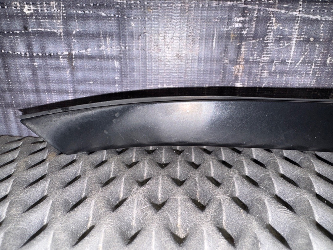 Молдинг лобового стекла, 600 рублей, Красноярск