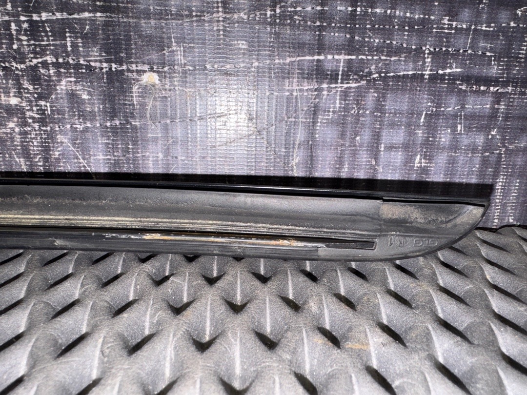 Молдинг лобового стекла, 600 рублей, Красноярск