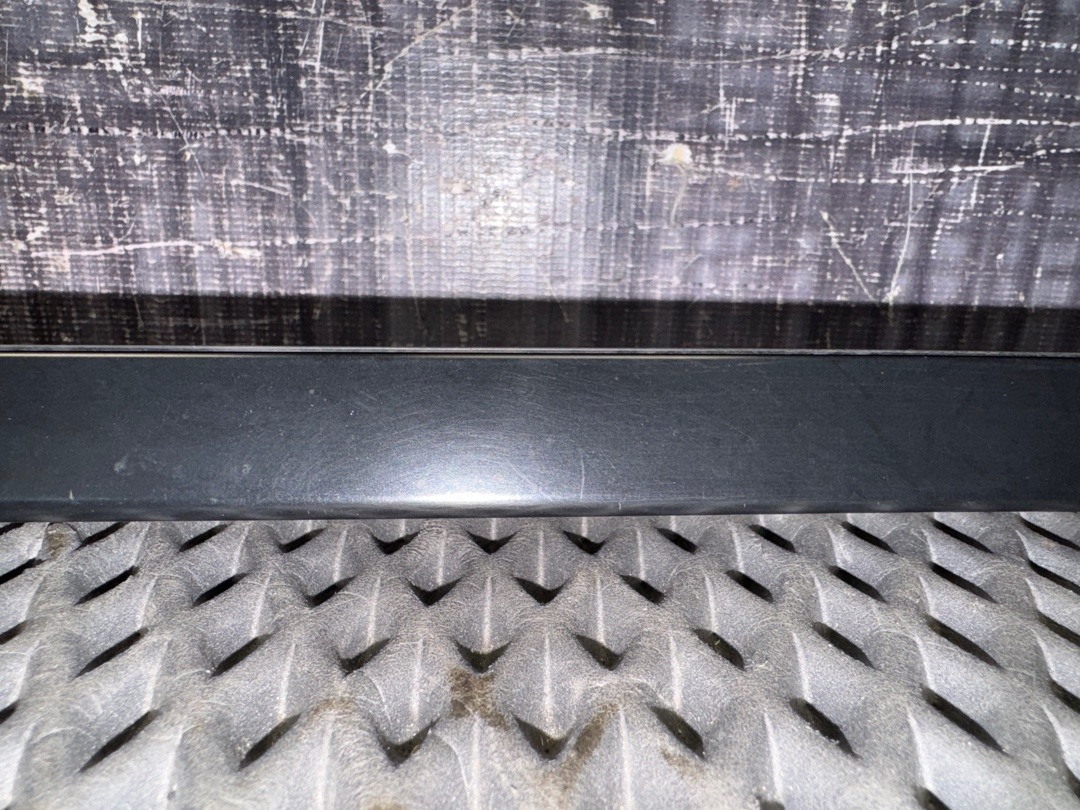 Молдинг лобового стекла, 600 рублей, Красноярск