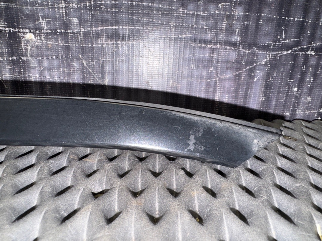 Молдинг лобового стекла, 600 рублей, Красноярск