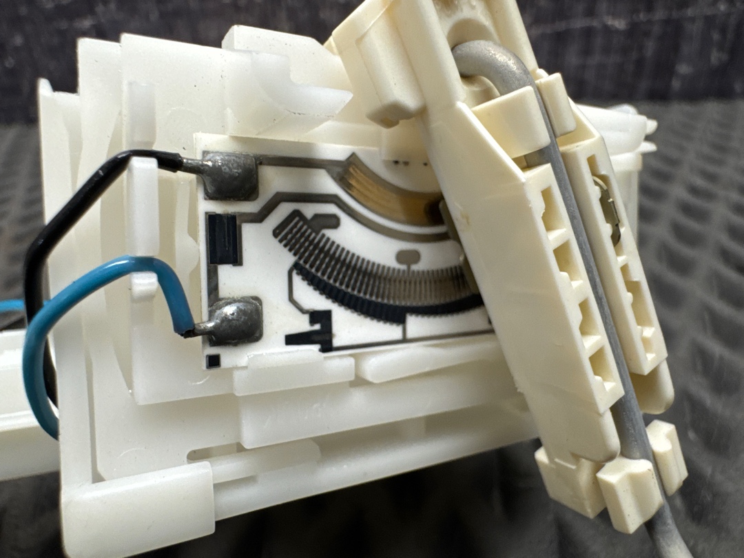 Датчик уровня топлива, 1000 рублей, Красноярск