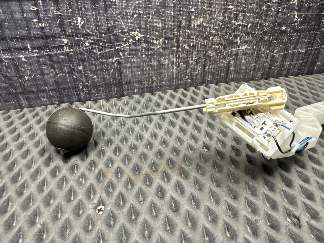 Датчик уровня топлива, 1000 рублей, Красноярск