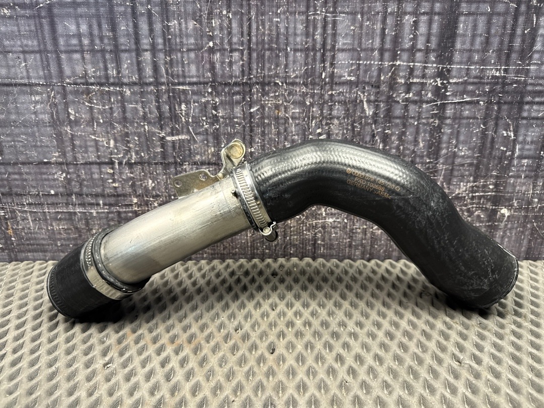 Патрубок интеркуллера, 1000 рублей, Красноярск