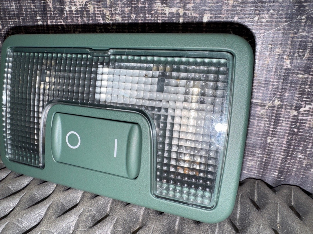 Плафон салона, 400 рублей, Красноярск