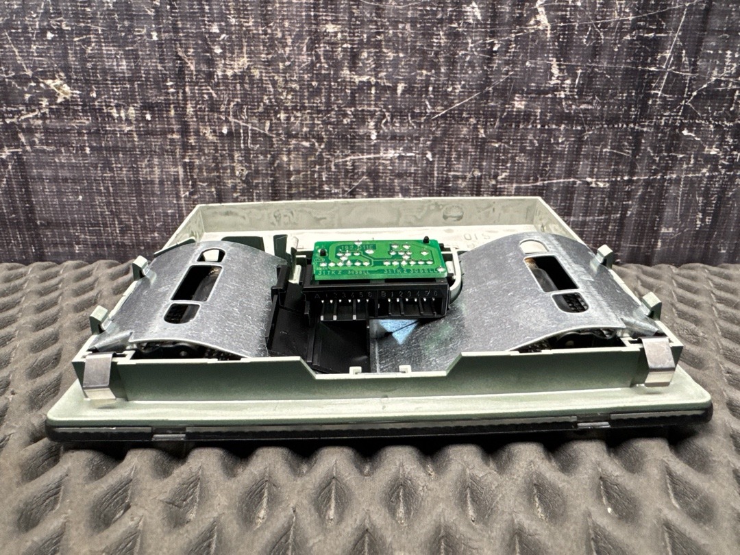 Плафон салона, 600 рублей, Красноярск