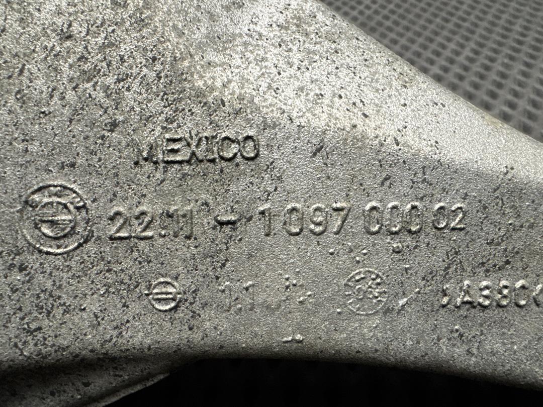 Кронштейн двигателя, 1794 рублей, Красноярск