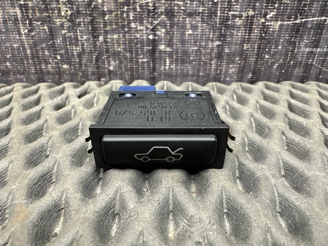 Кнопка открывания багажника, 276 рублей, Красноярск