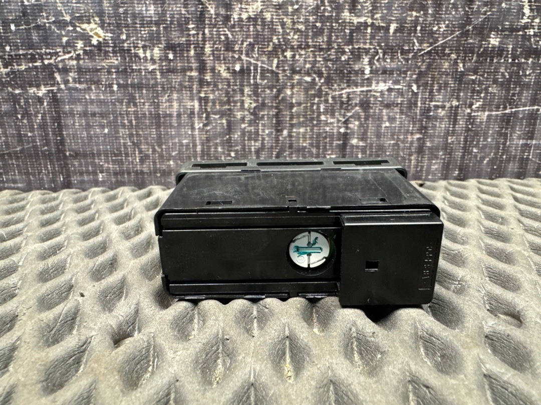 Кнопка аварийной остановки, 330 рублей, Красноярск