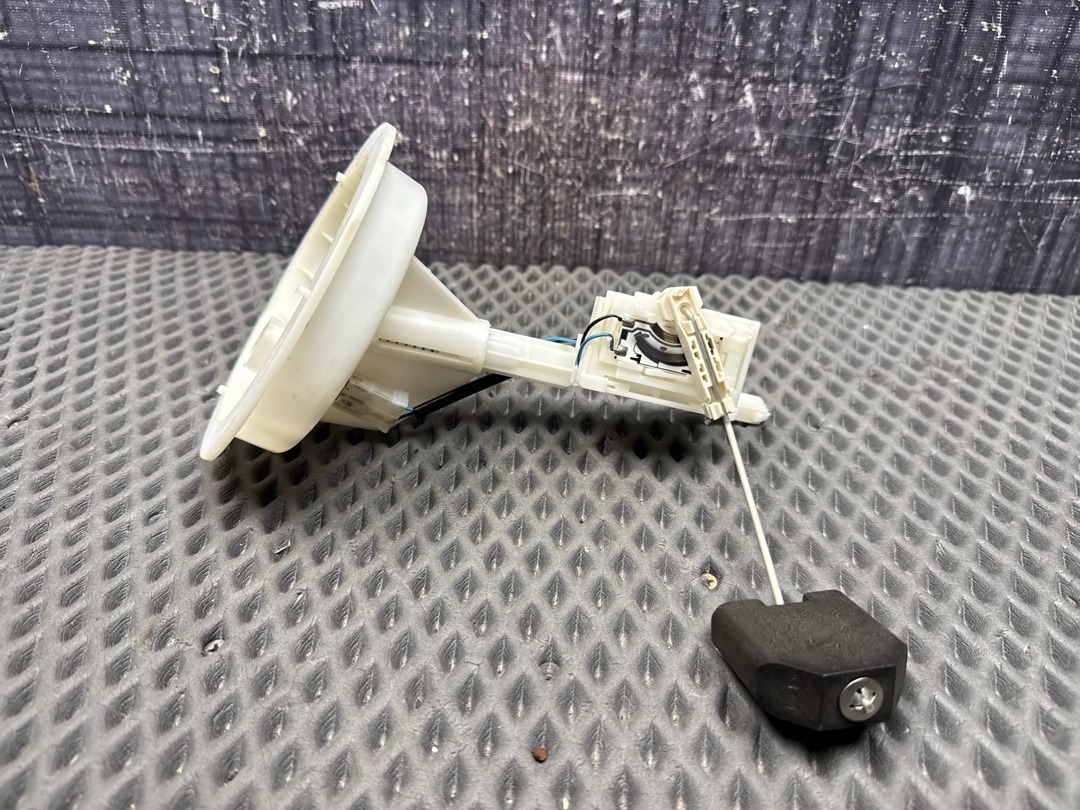 Датчик уровня топлива, 1000 рублей, Красноярск