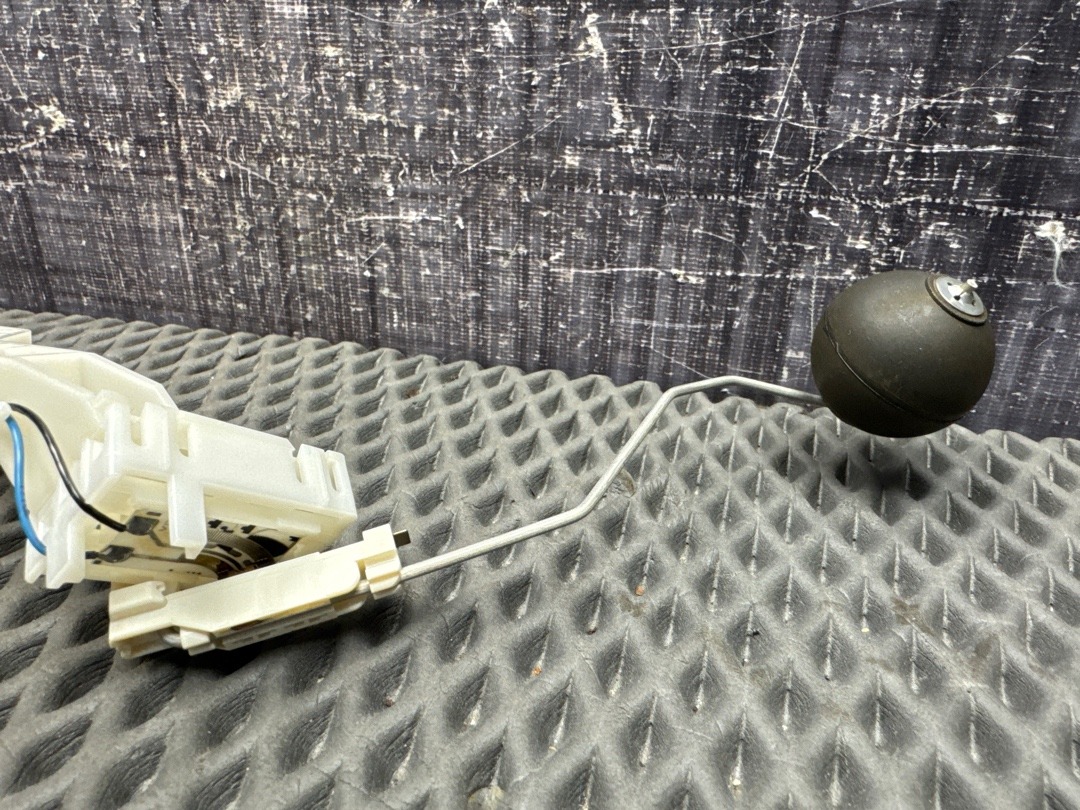 Датчик уровня топлива, 1000 рублей, Красноярск