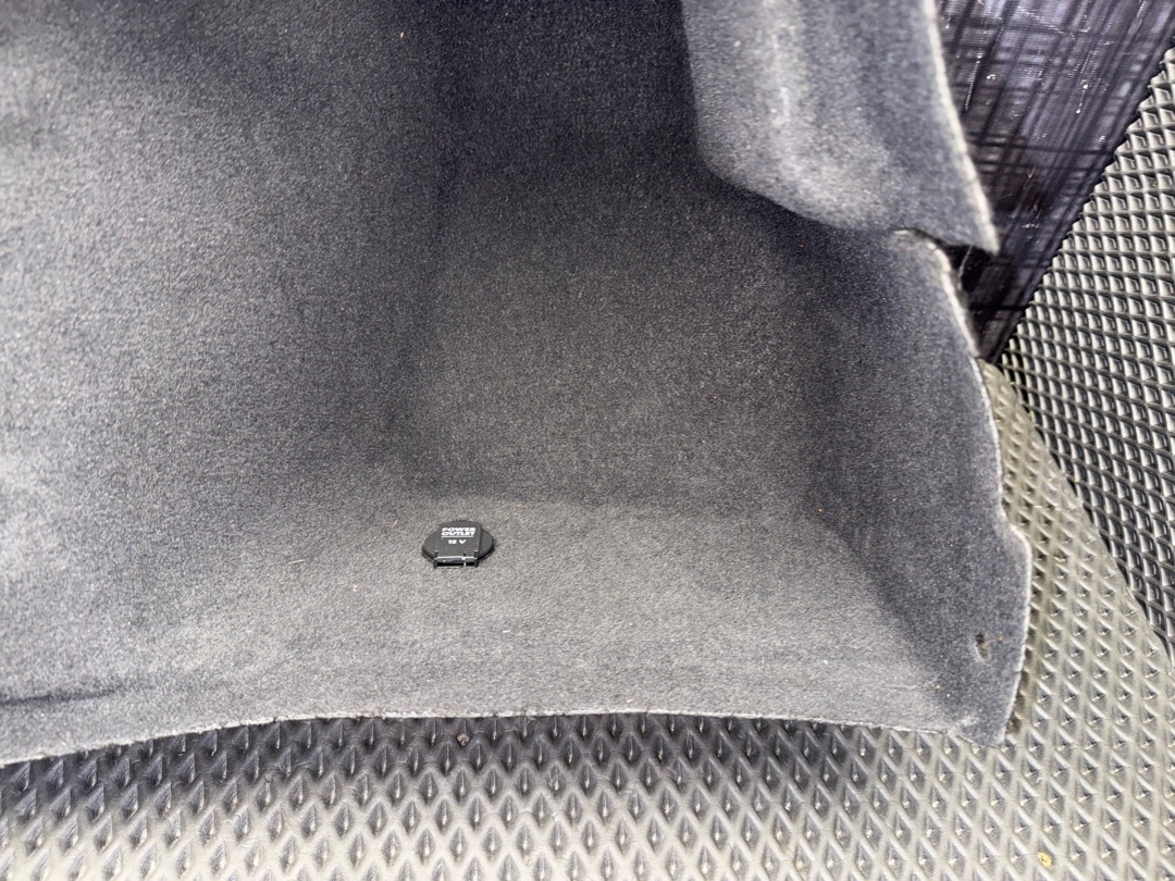 Обшивка багажника, 1000 рублей, Красноярск