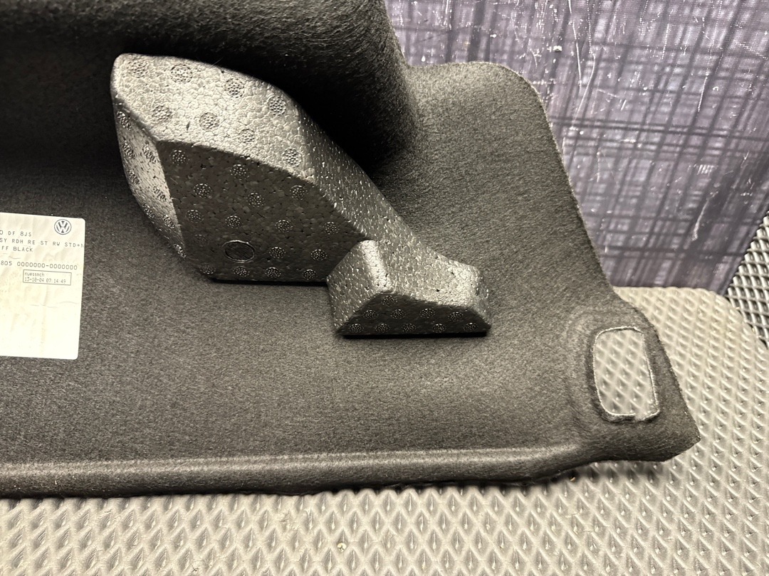 Обшивка багажника, 1000 рублей, Красноярск