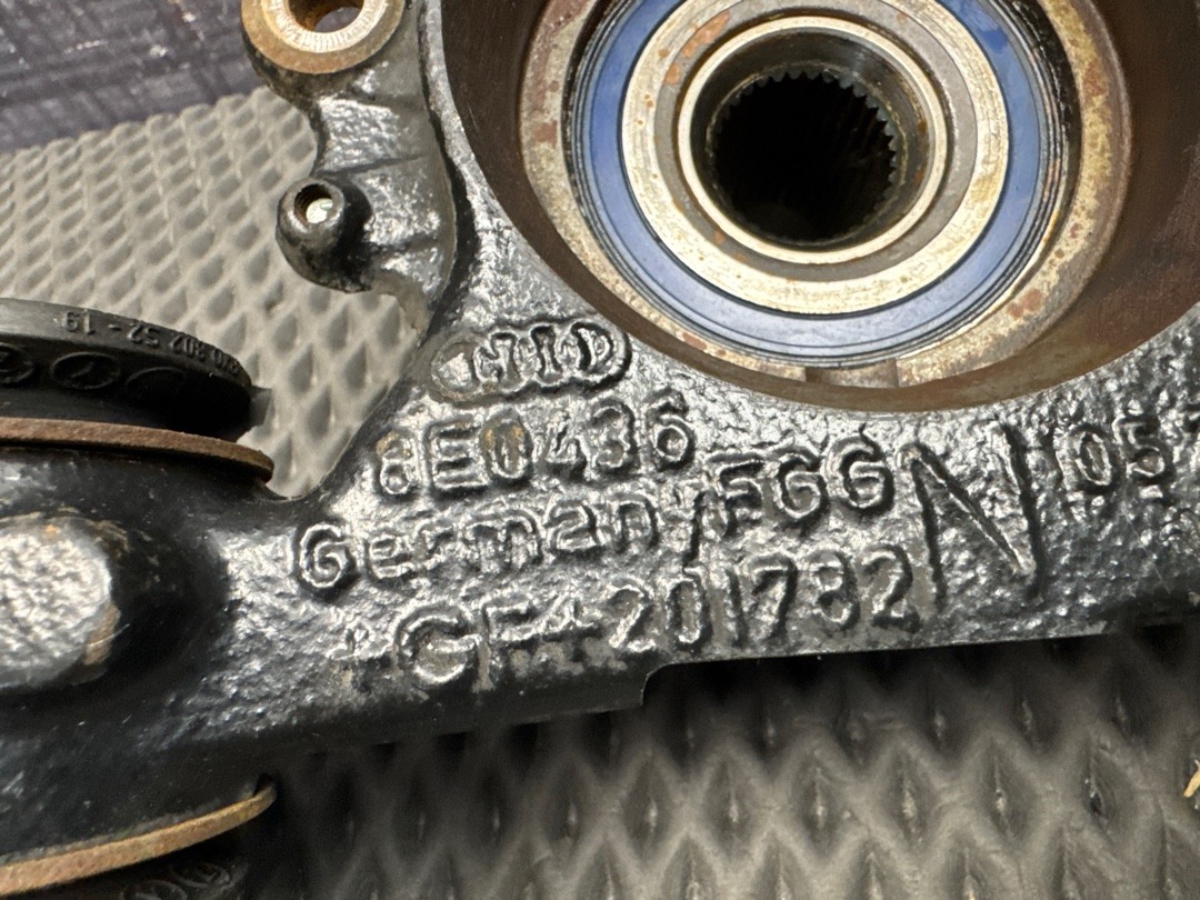 Поворотный кулак, 3880 рублей, Красноярск