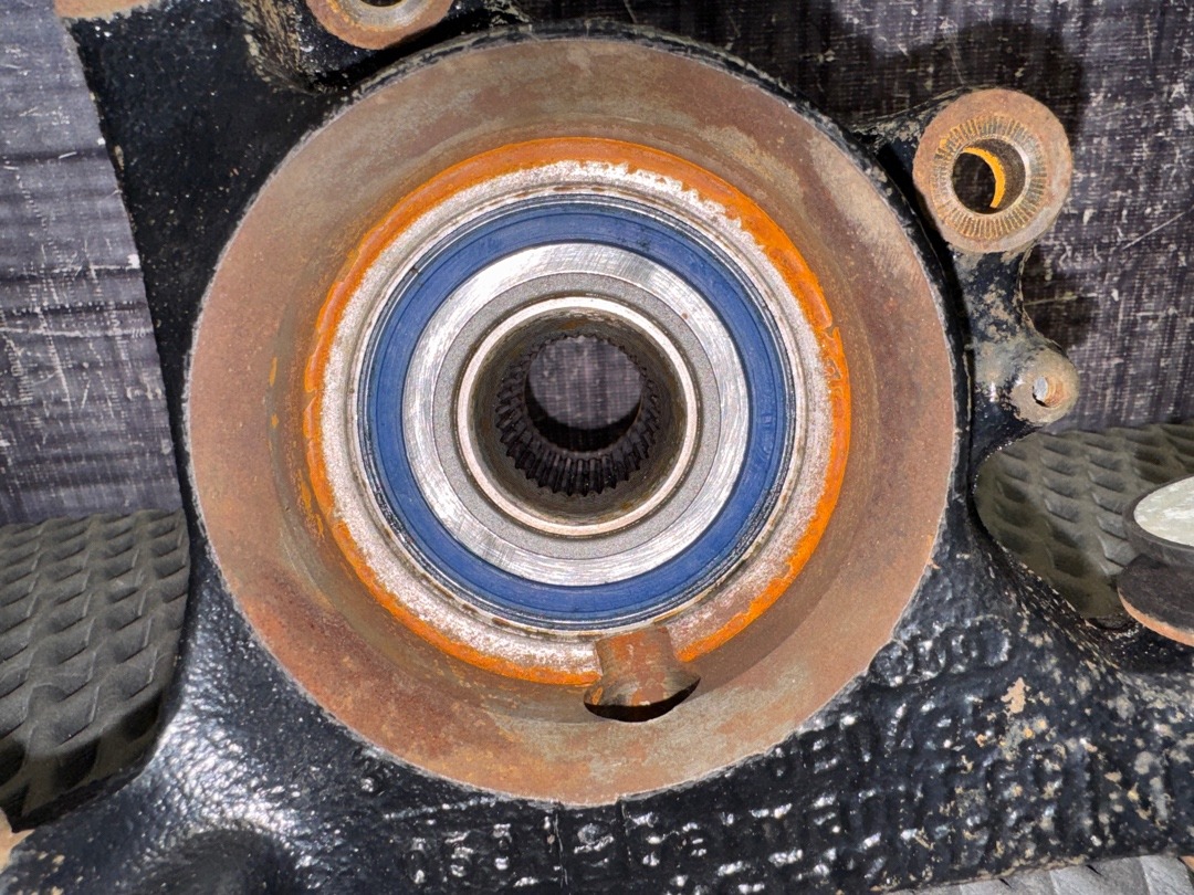 Поворотный кулак, 3880 рублей, Красноярск