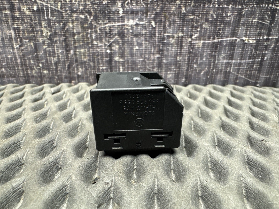 Кнопка стеклоподъемника, 350 рублей, Красноярск