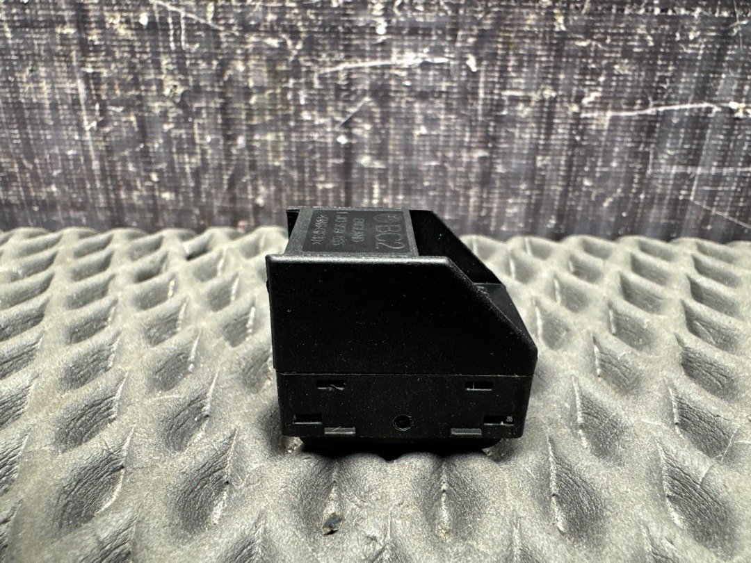 Кнопка стеклоподъемника, 350 рублей, Красноярск