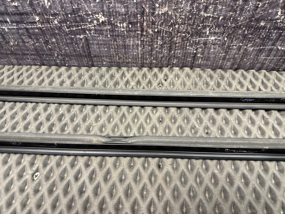 Молдинг лобового стекла, 600 рублей, Красноярск