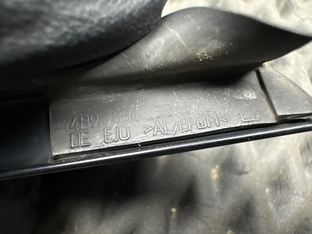 Молдинг лобового стекла, 600 рублей, Красноярск