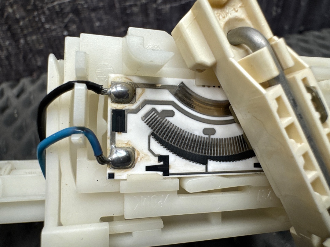 Датчик уровня топлива, 1000 рублей, Красноярск