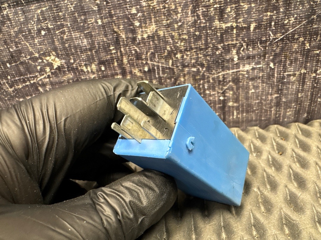 Реле, 300 рублей, Красноярск