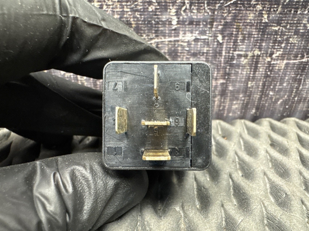 Реле, 372 рублей, Красноярск