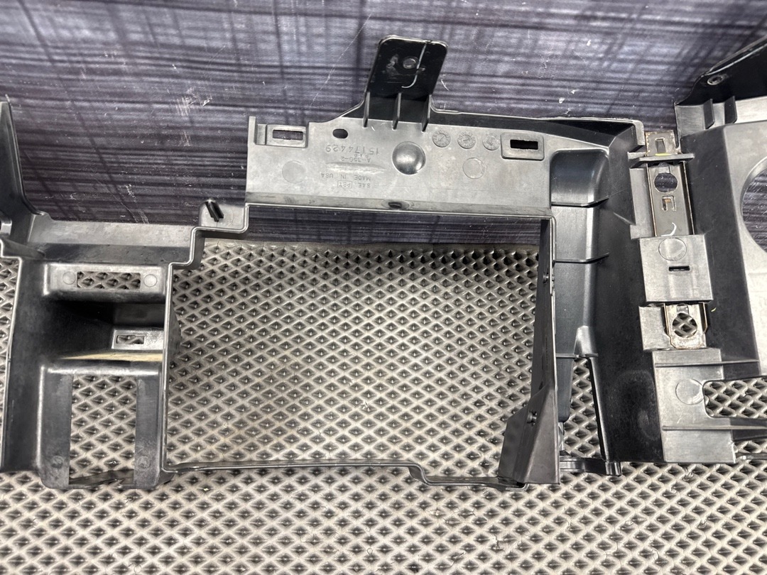 Рамка радиатора, 31660 рублей, Красноярск