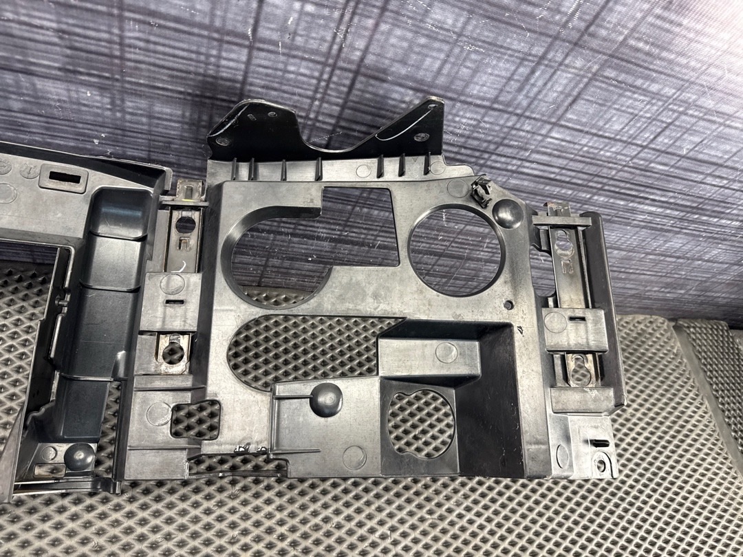 Рамка радиатора, 31660 рублей, Красноярск