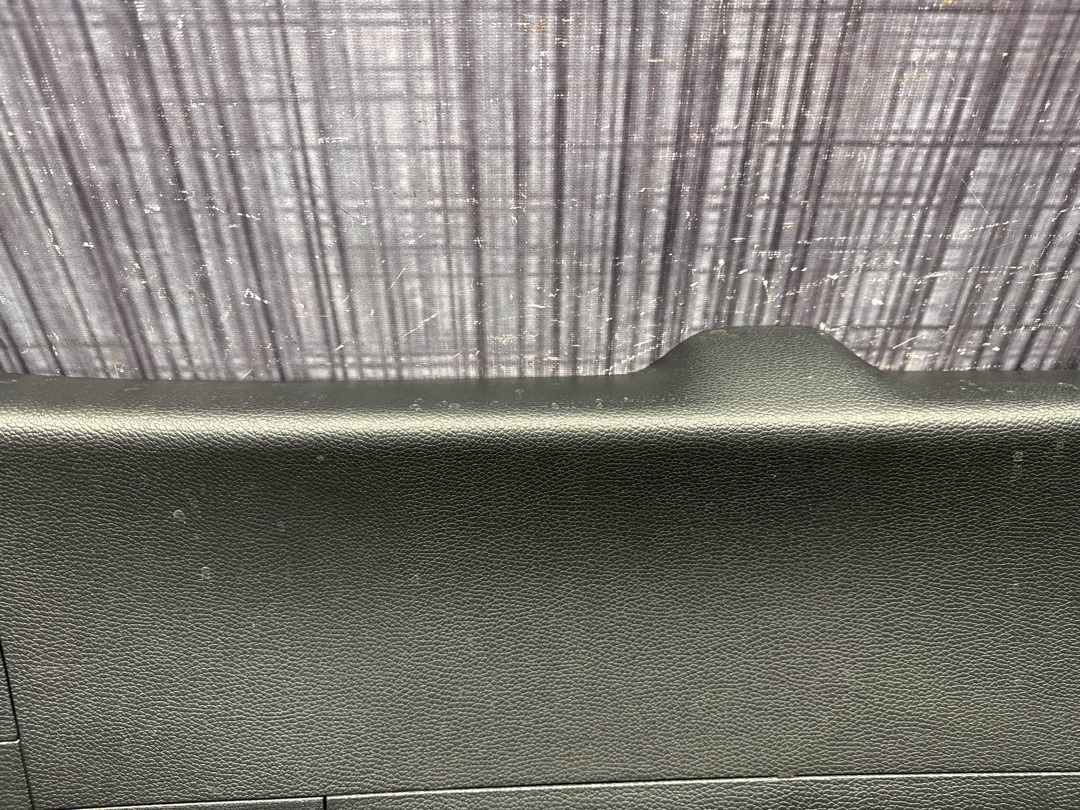 Обшивка крышки багажника, 1880 рублей, Красноярск