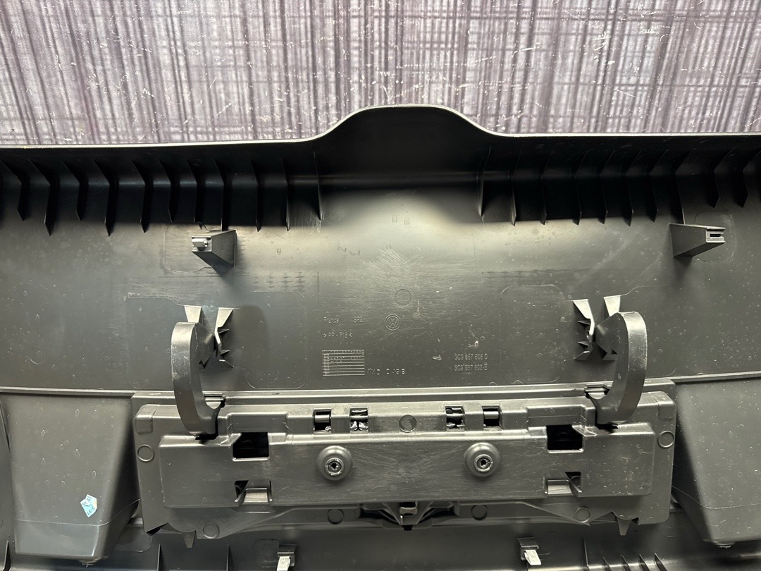 Обшивка крышки багажника, 1880 рублей, Красноярск