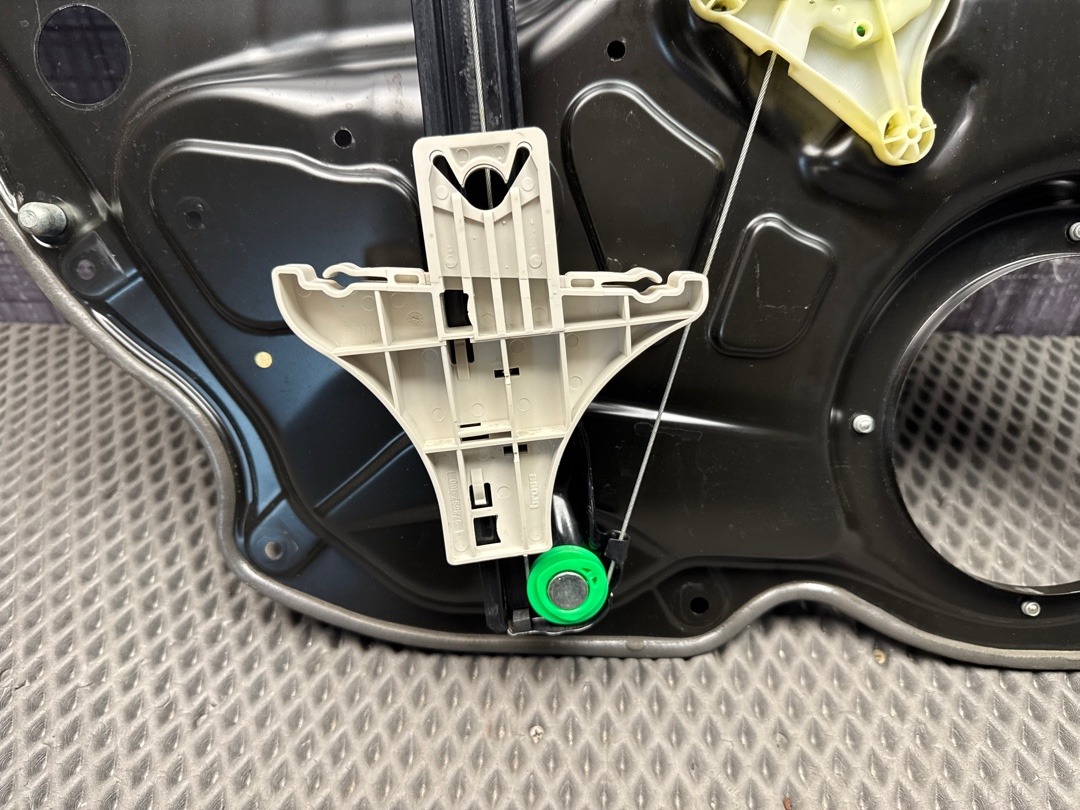 Стеклоподъемник, 1730 рублей, Красноярск