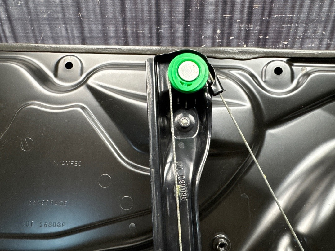 Стеклоподъемник, 1730 рублей, Красноярск