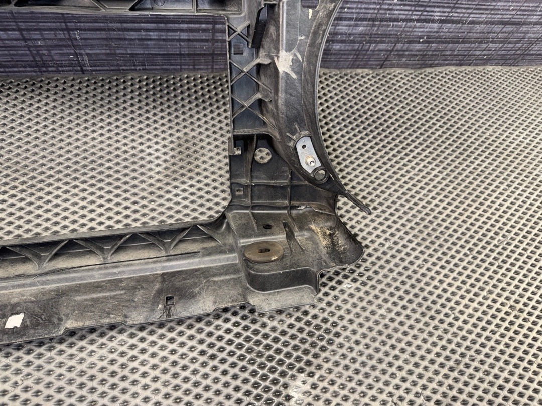 Рамка радиатора, 16410 рублей, Красноярск