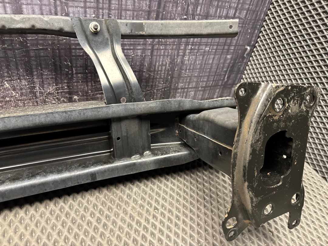 Усилитель бампера, 5860 рублей, Красноярск