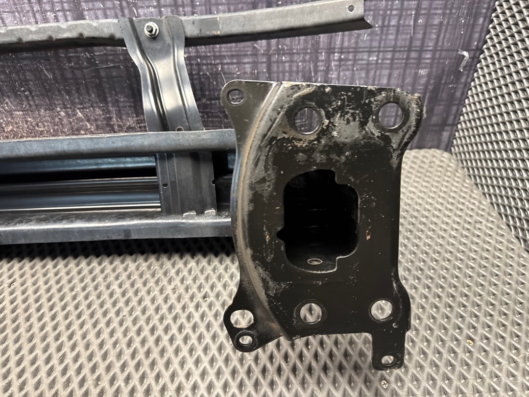 Усилитель бампера, 5860 рублей, Красноярск