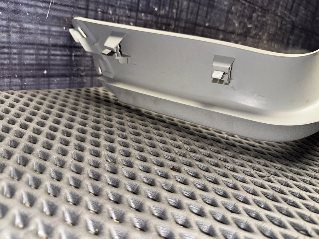 Обшивка крышки багажника, 670 рублей, Красноярск