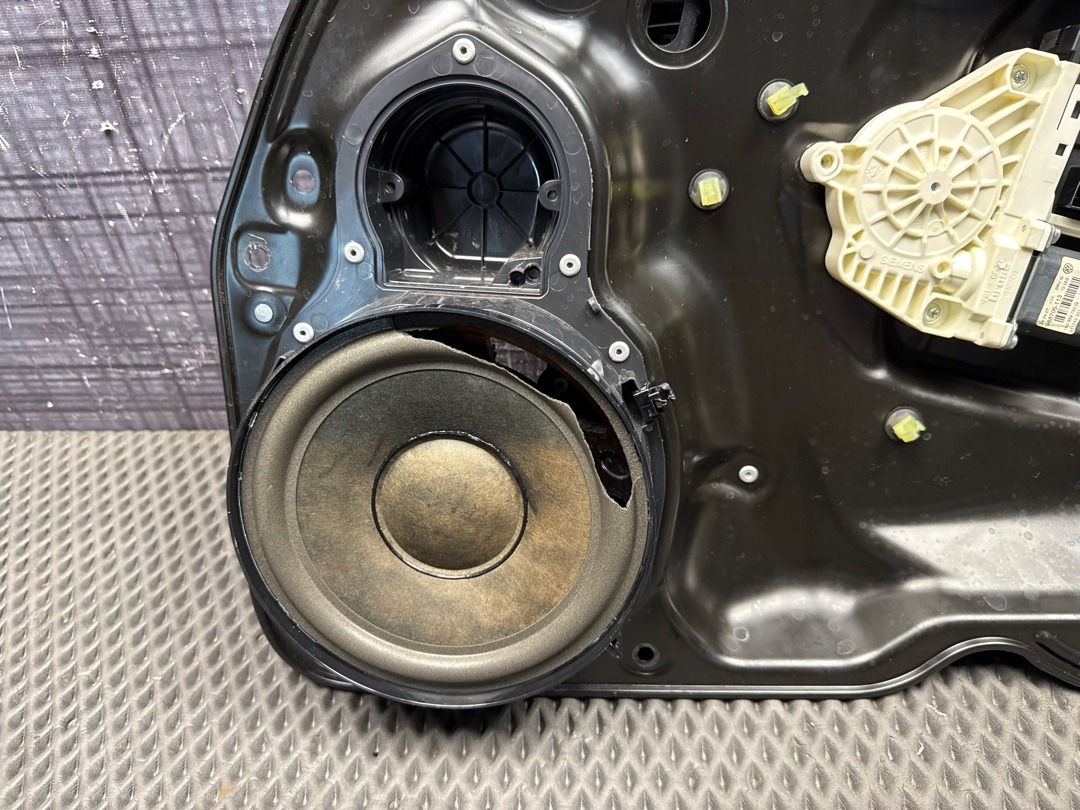 Стеклоподъемник, 2860 рублей, Красноярск