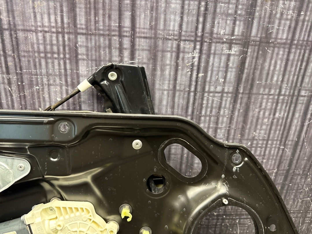 Стеклоподъемник, 2860 рублей, Красноярск