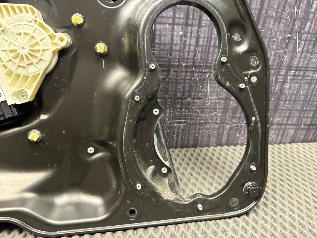 Стеклоподъемник, 2860 рублей, Красноярск