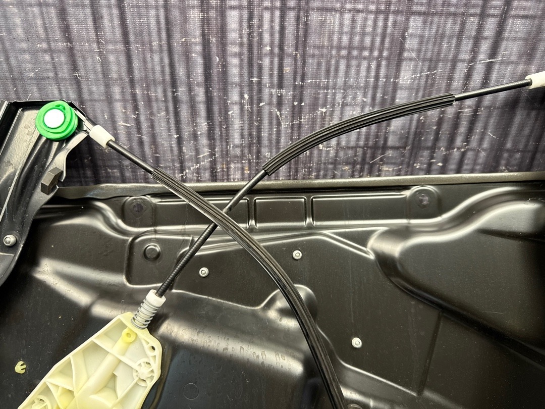 Стеклоподъемник, 2860 рублей, Красноярск