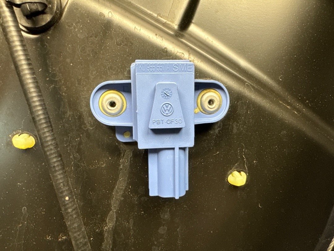 Стеклоподъемник, 2860 рублей, Красноярск