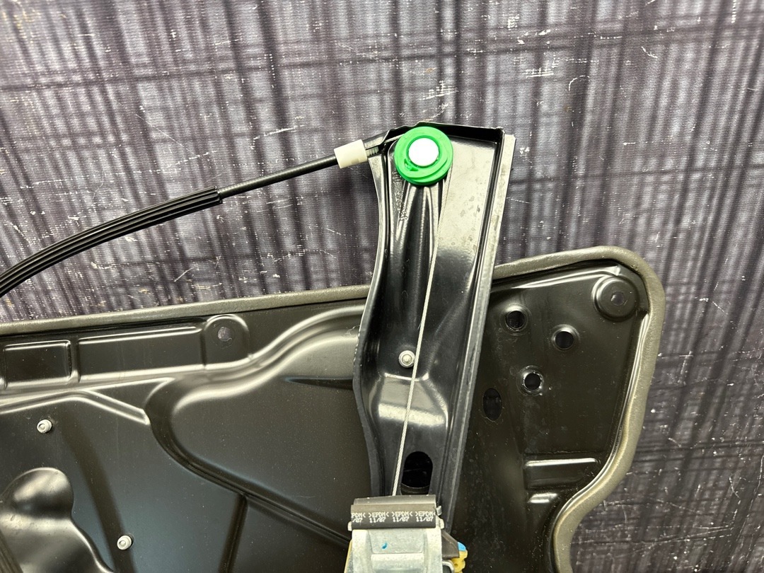 Стеклоподъемник, 2860 рублей, Красноярск