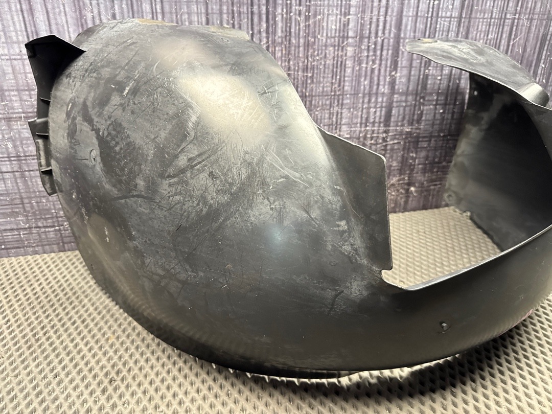 Подкрылок, 4060 рублей, Красноярск